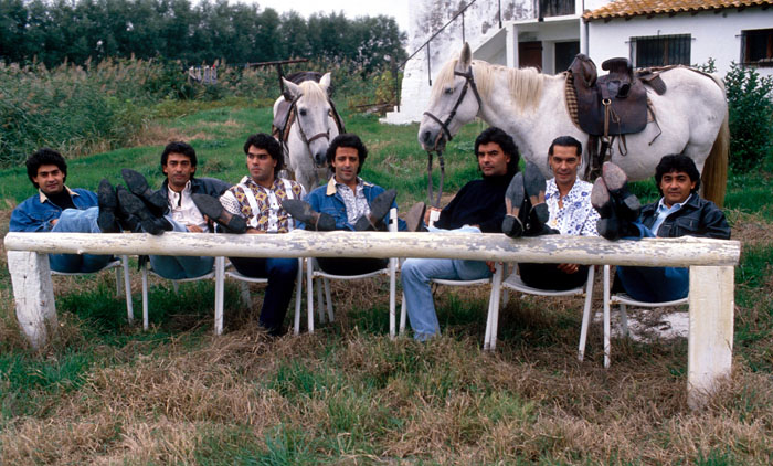 <h2>Gipsy Kings, Musik</h2><div id='trenner'></div>Musikgruppe -  Arles, Frankreich
<div id='trenner'></div> <div id='tags'>Schlagworte: <a href='/gipsy_kings' rel='tag' title='' class='active'>Gipsy Kings</a></div>